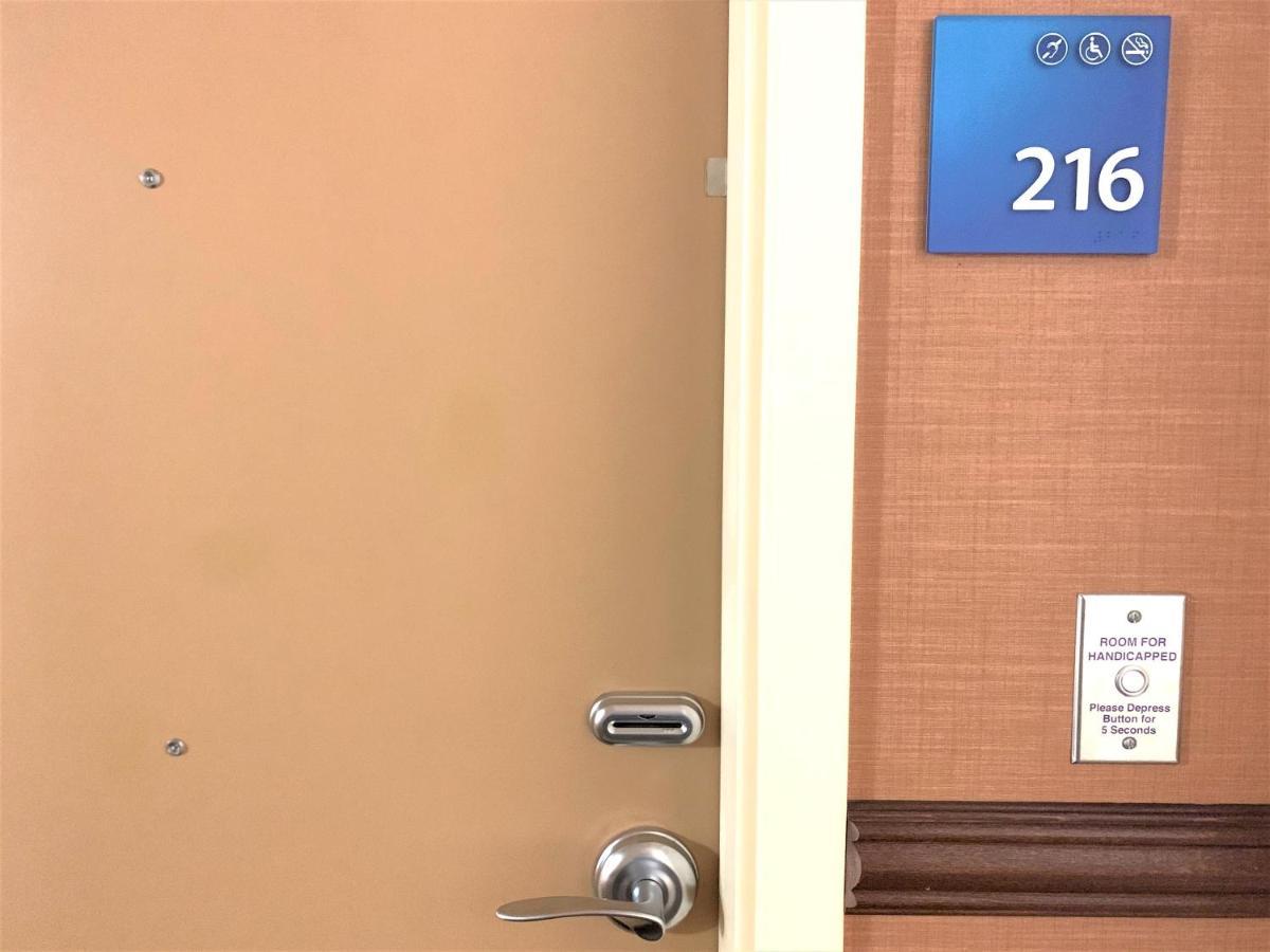 Holiday Inn Express Fresno Northwest - Herndon By Ihg Exteriör bild