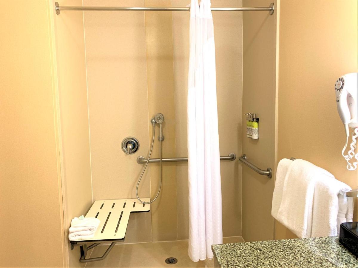 Holiday Inn Express Fresno Northwest - Herndon By Ihg Exteriör bild