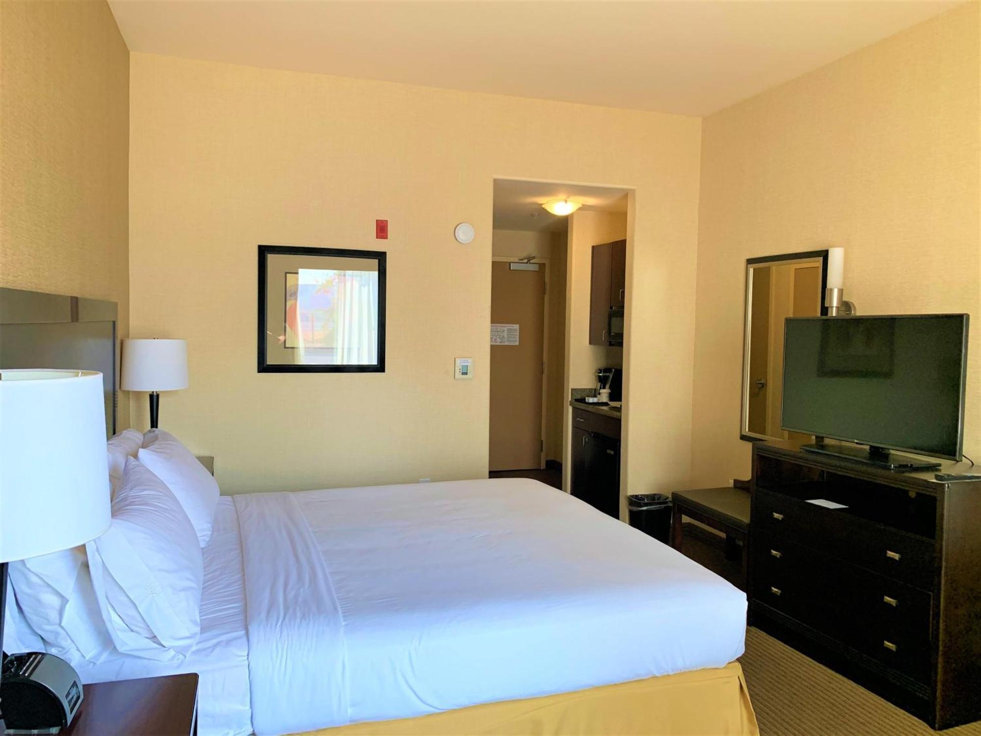 Holiday Inn Express Fresno Northwest - Herndon By Ihg Exteriör bild