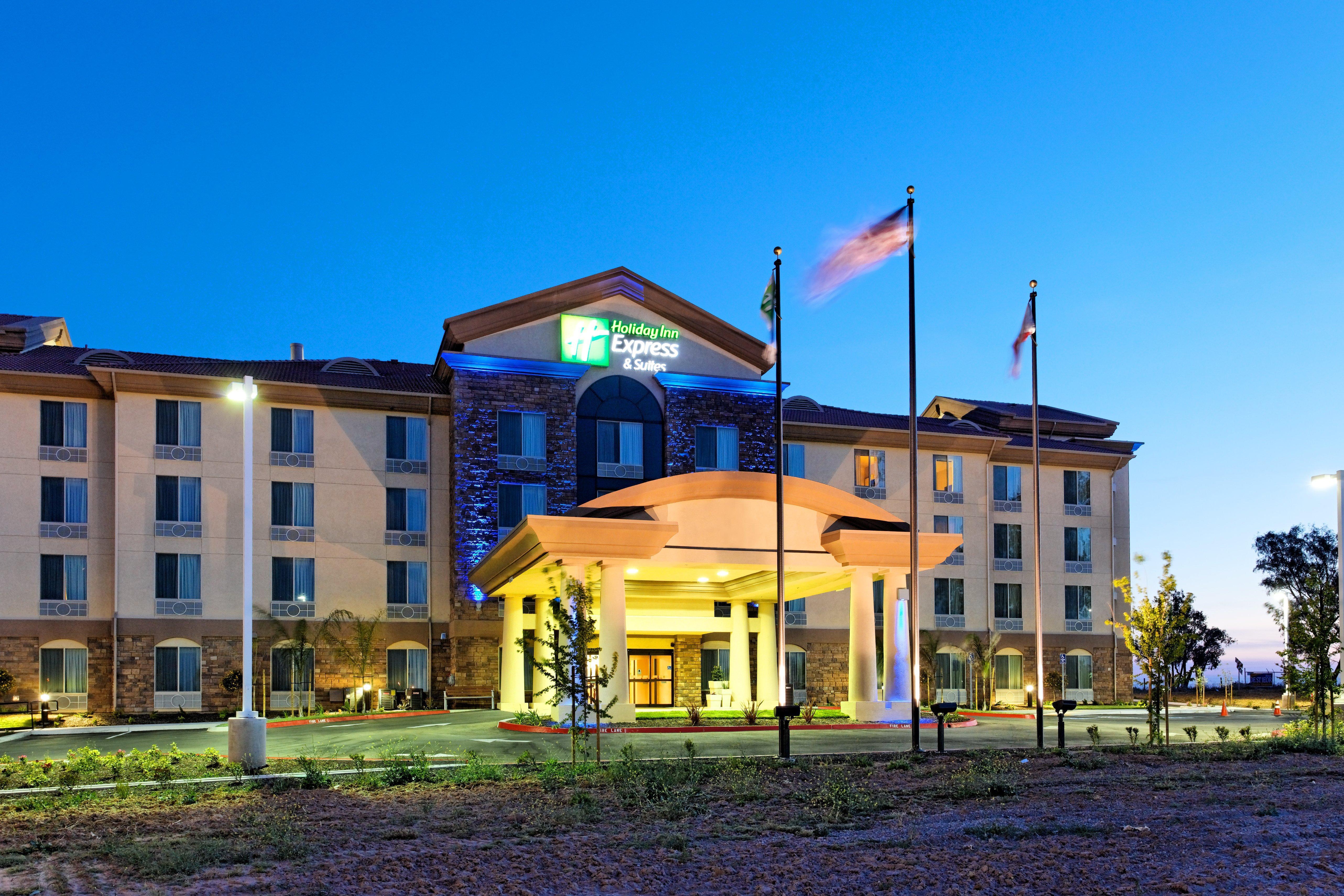 Holiday Inn Express Fresno Northwest - Herndon By Ihg Exteriör bild
